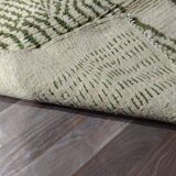 Traditional handwoven Berber rug size 140 x 260 cm