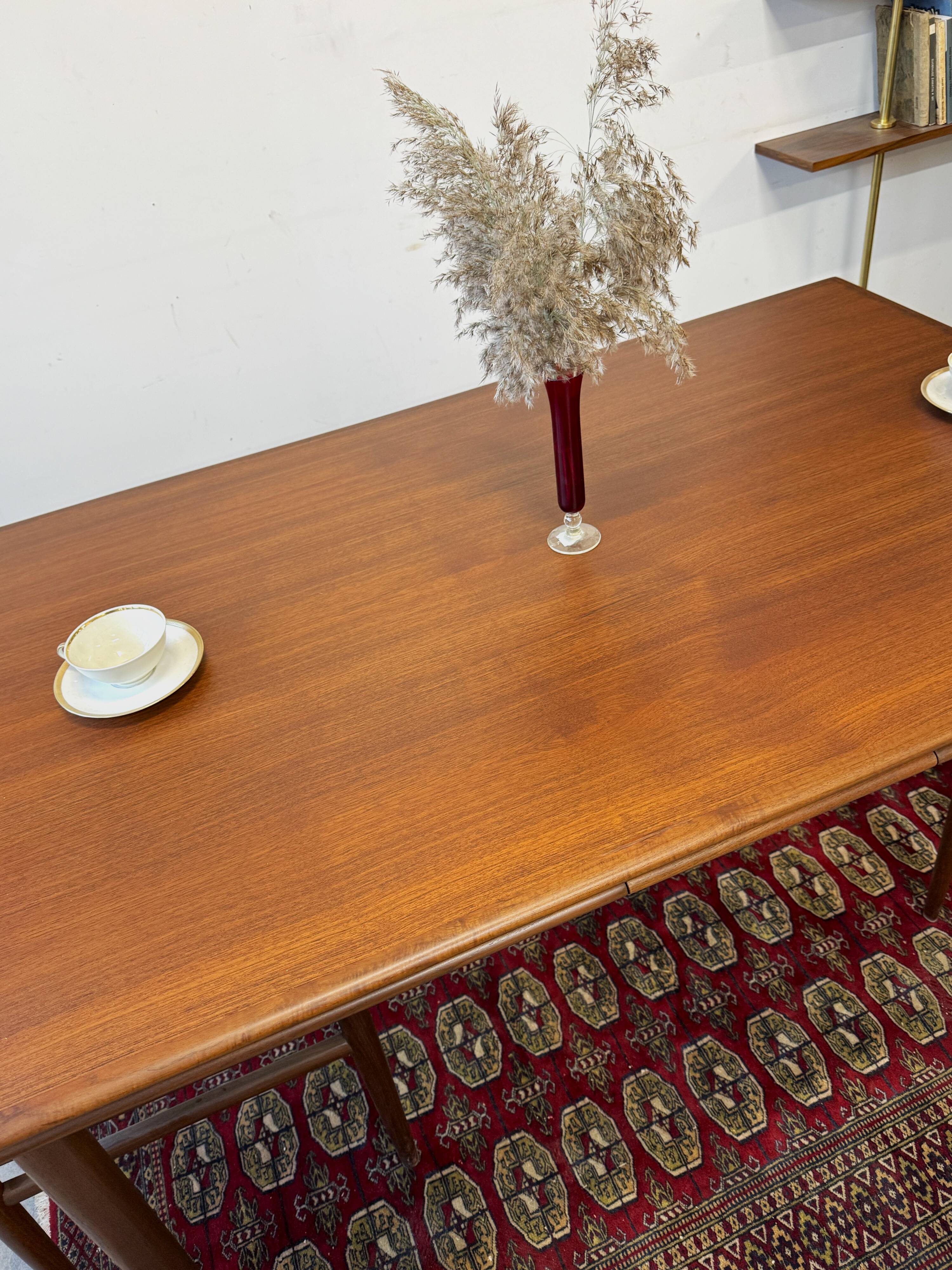 Extendable teak table, Denmark 1960s/1970s, mid-c vntg