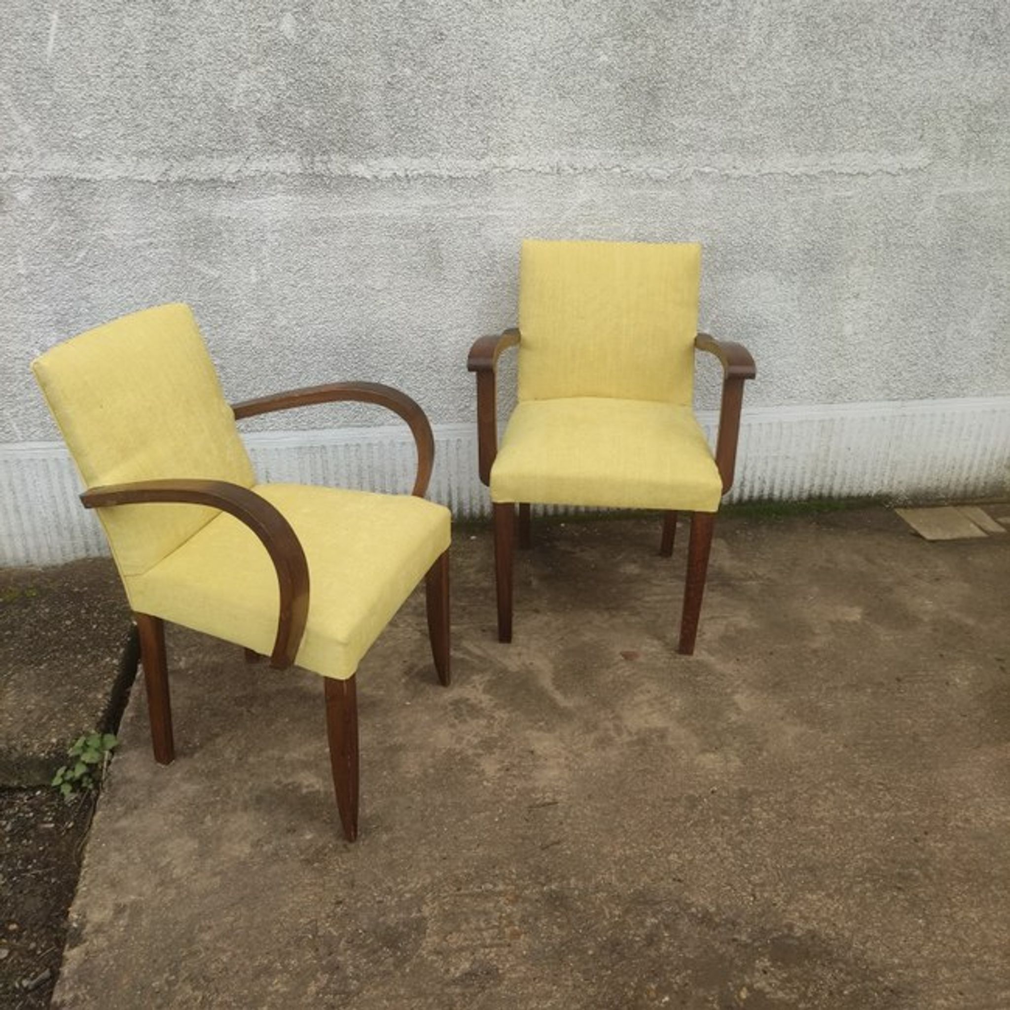 Bridge chair