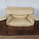 Fauteuil avec pouf en cuir et daim