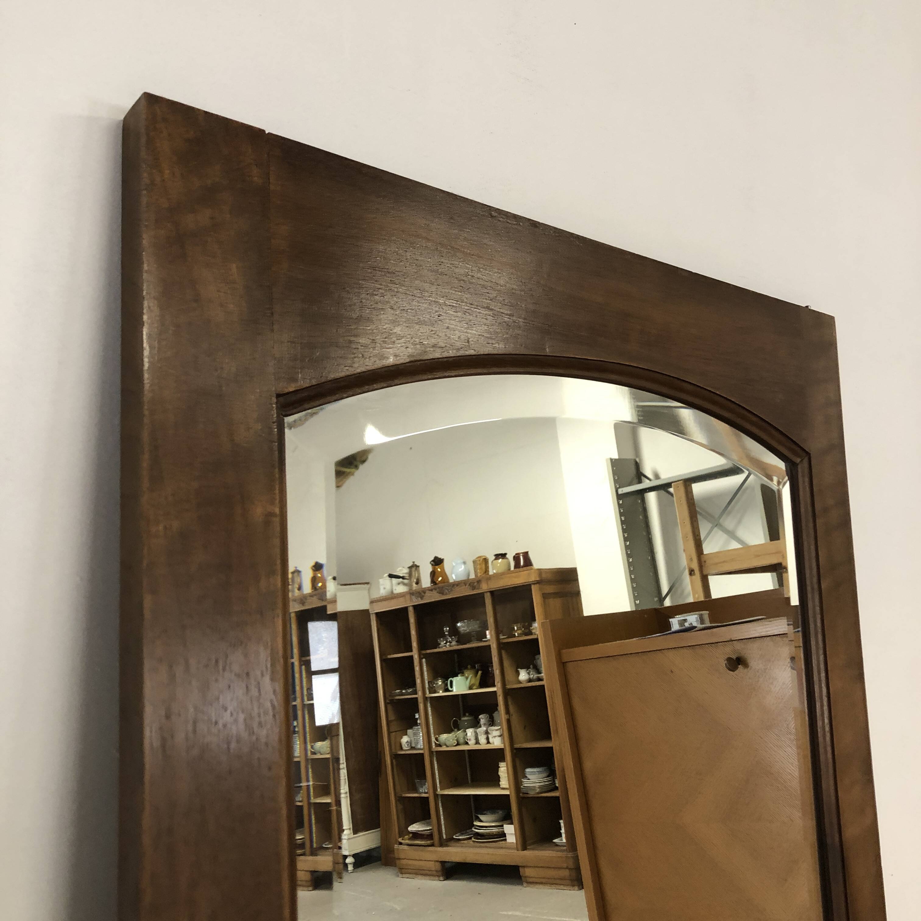 Beveled mirror