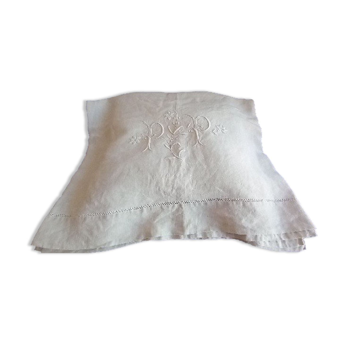 Cloth, rustic cotton canvas, light ivory.