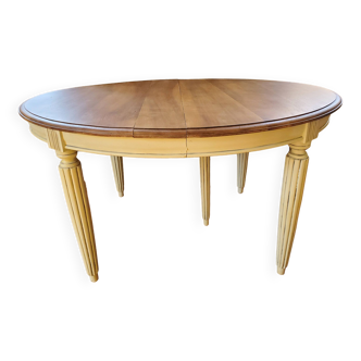 Table ovale style Louis Philippe capacité 4 personnes