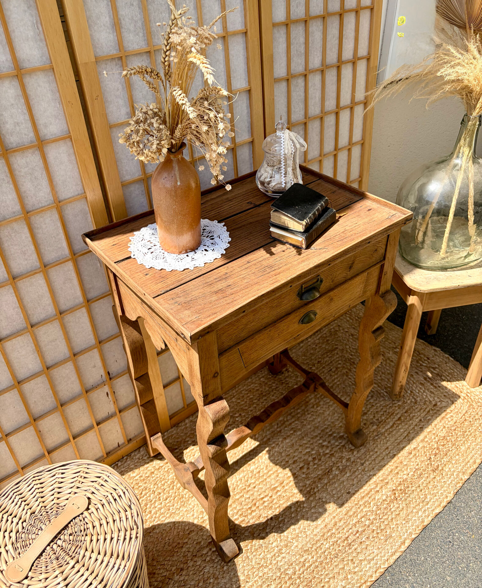 Travailleuse en bois