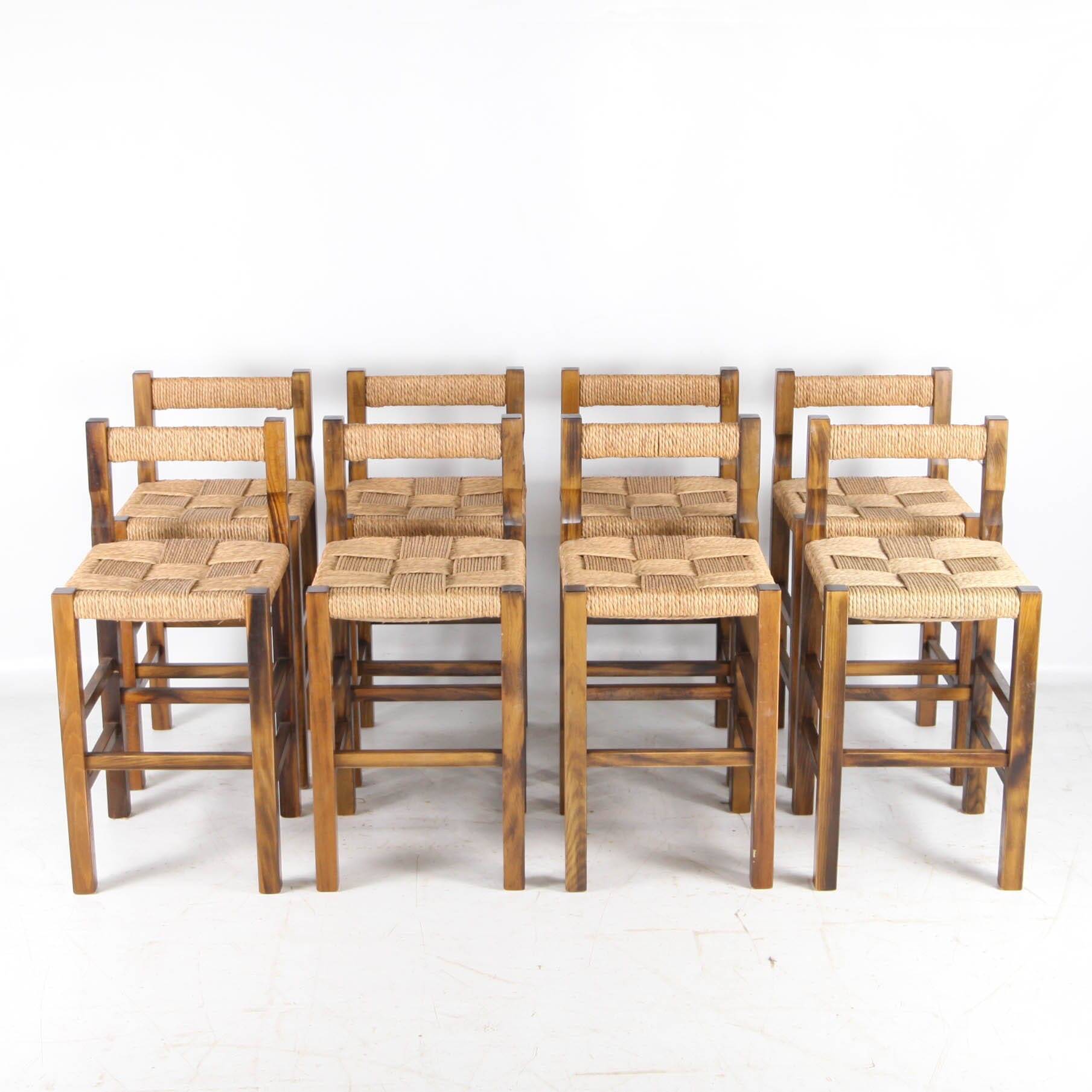 Suite de 8 tabourets en corde