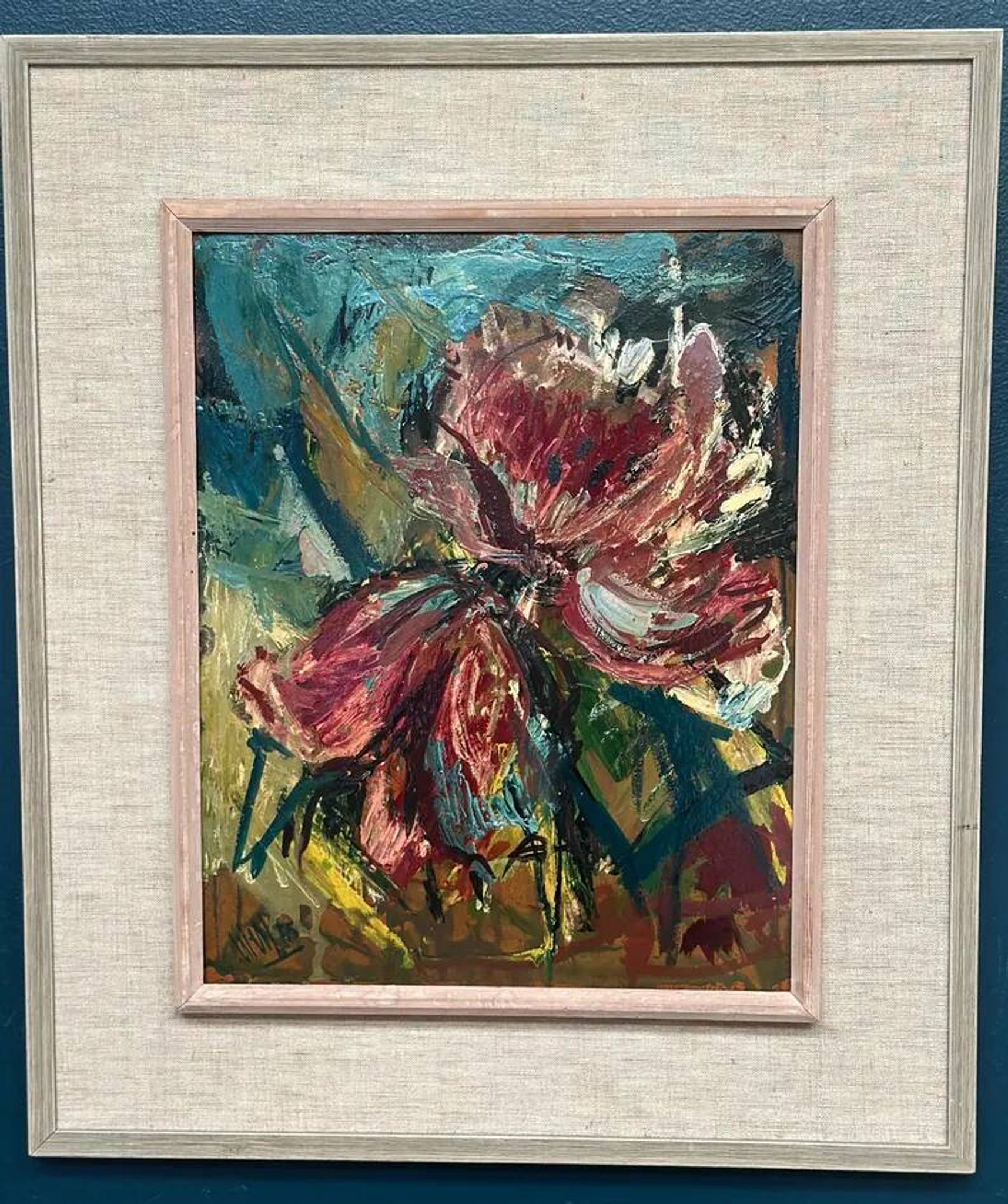 Original Swedish Oil on Panel – "Pink Flower" by Owe Wessbohn – Signed – Vintage and Framed – 69 × 51 cm (27.2" × 20.1")