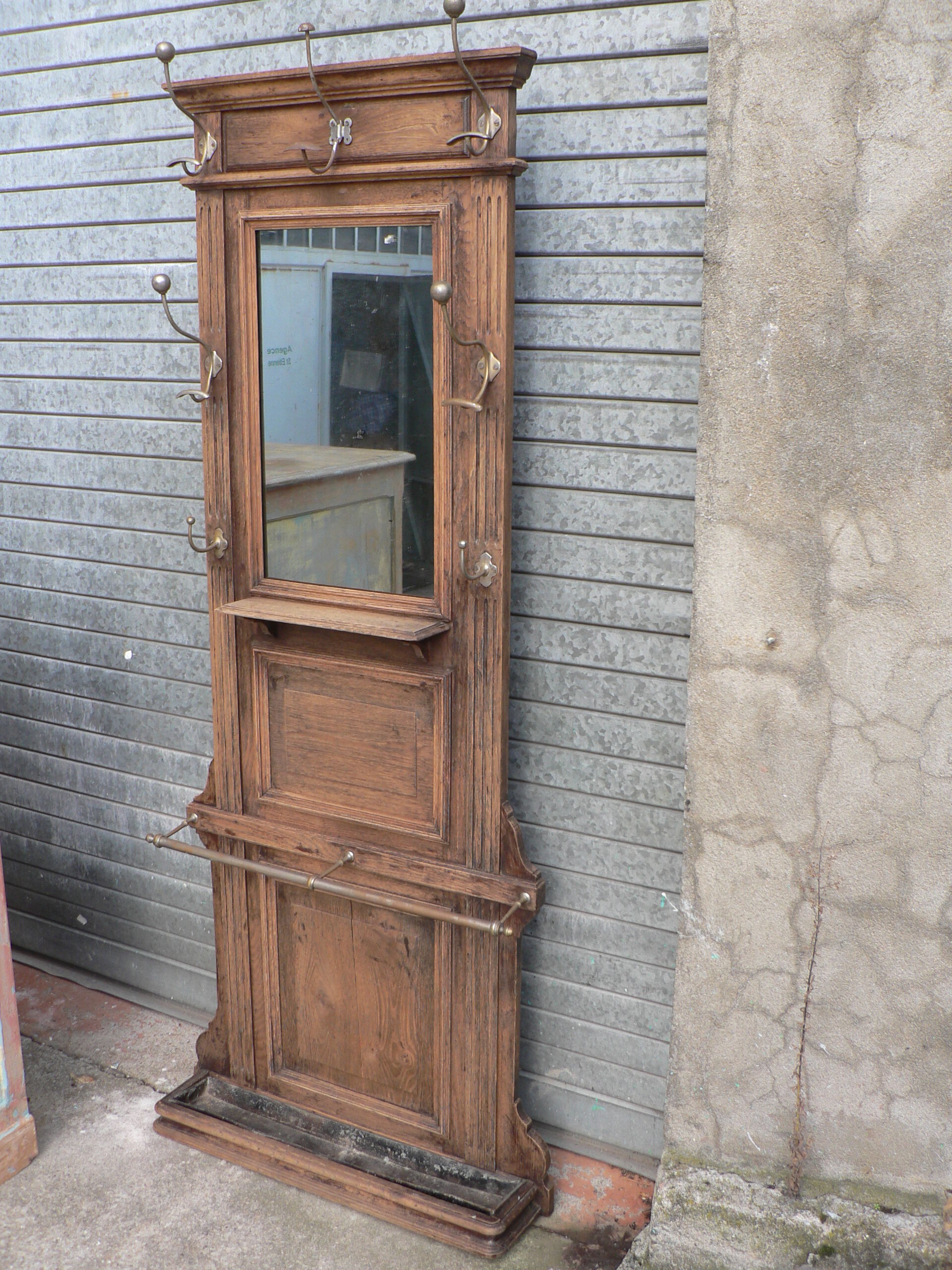 Coat rack wall mirror
