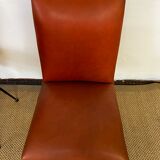 Paire de chaises en skaï orange