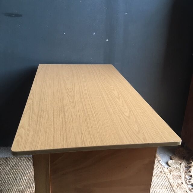 Reconstruction style desk