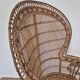 Fauteuil Emmanuelle "Peacock" vintage en rotin