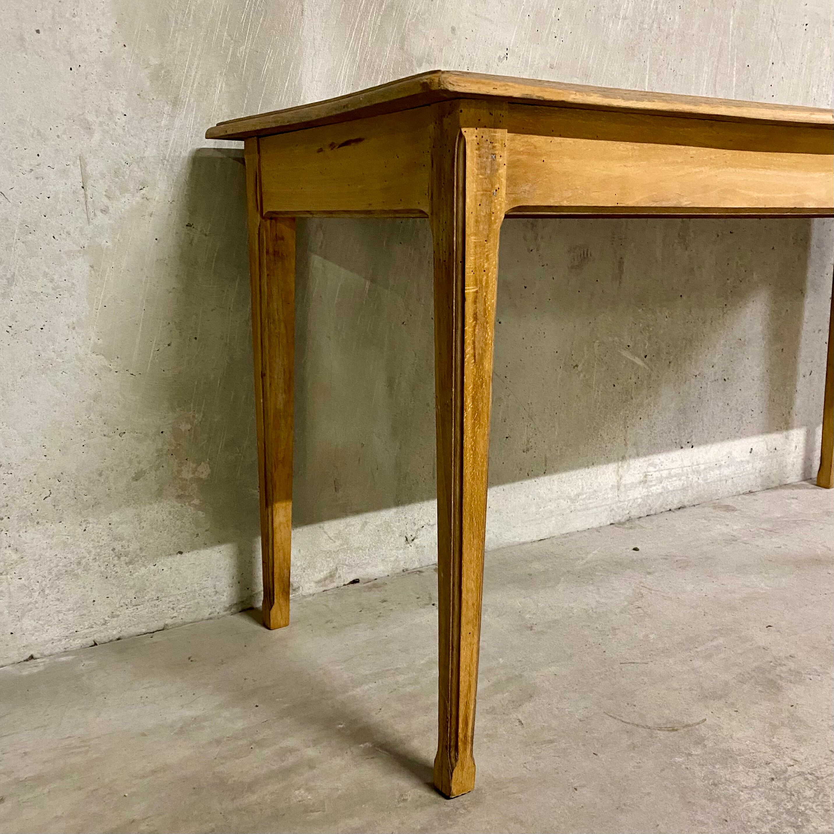 Light wood table