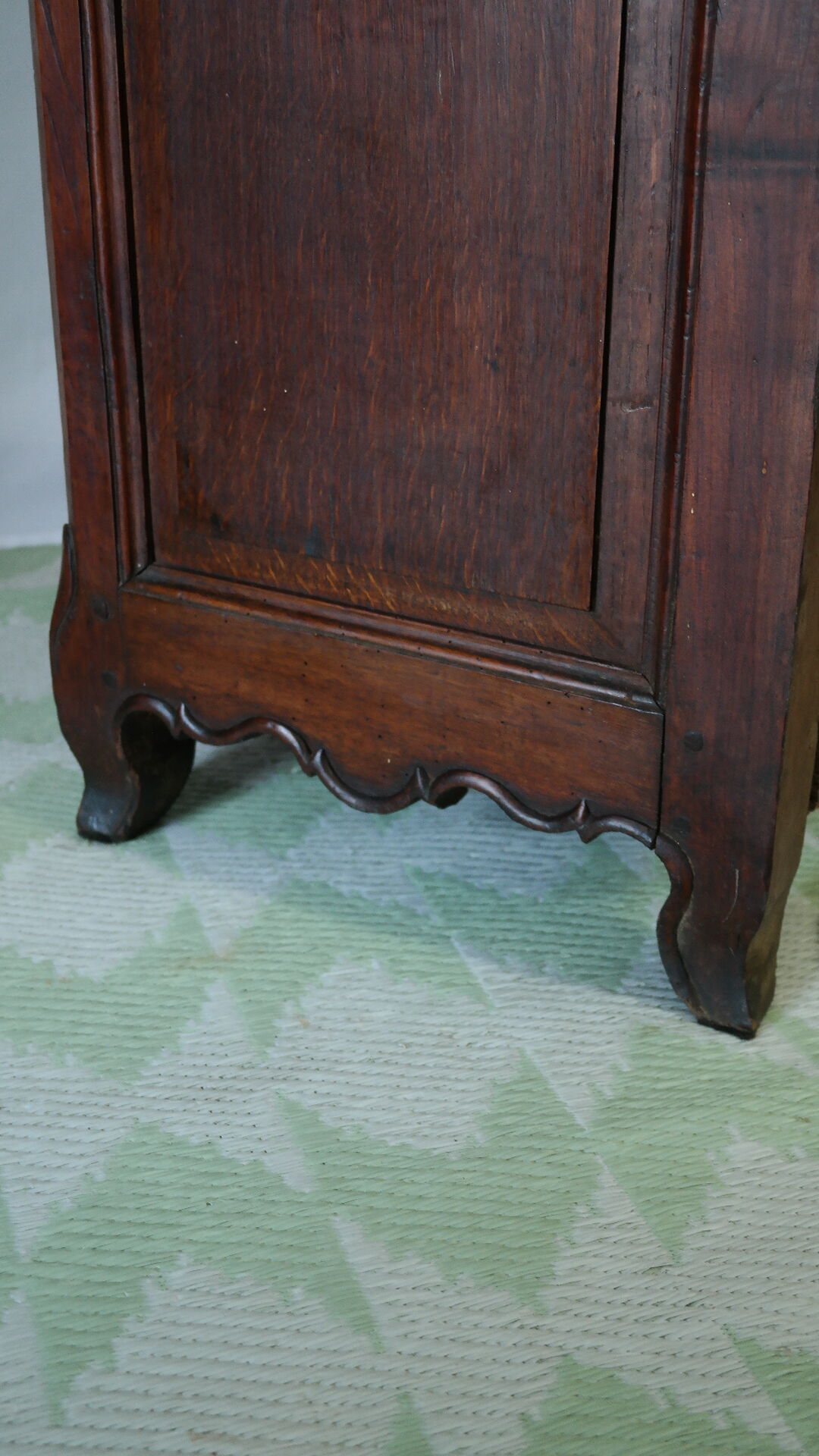 Artisanal walnut dresser late nineteenth early twentieth century
