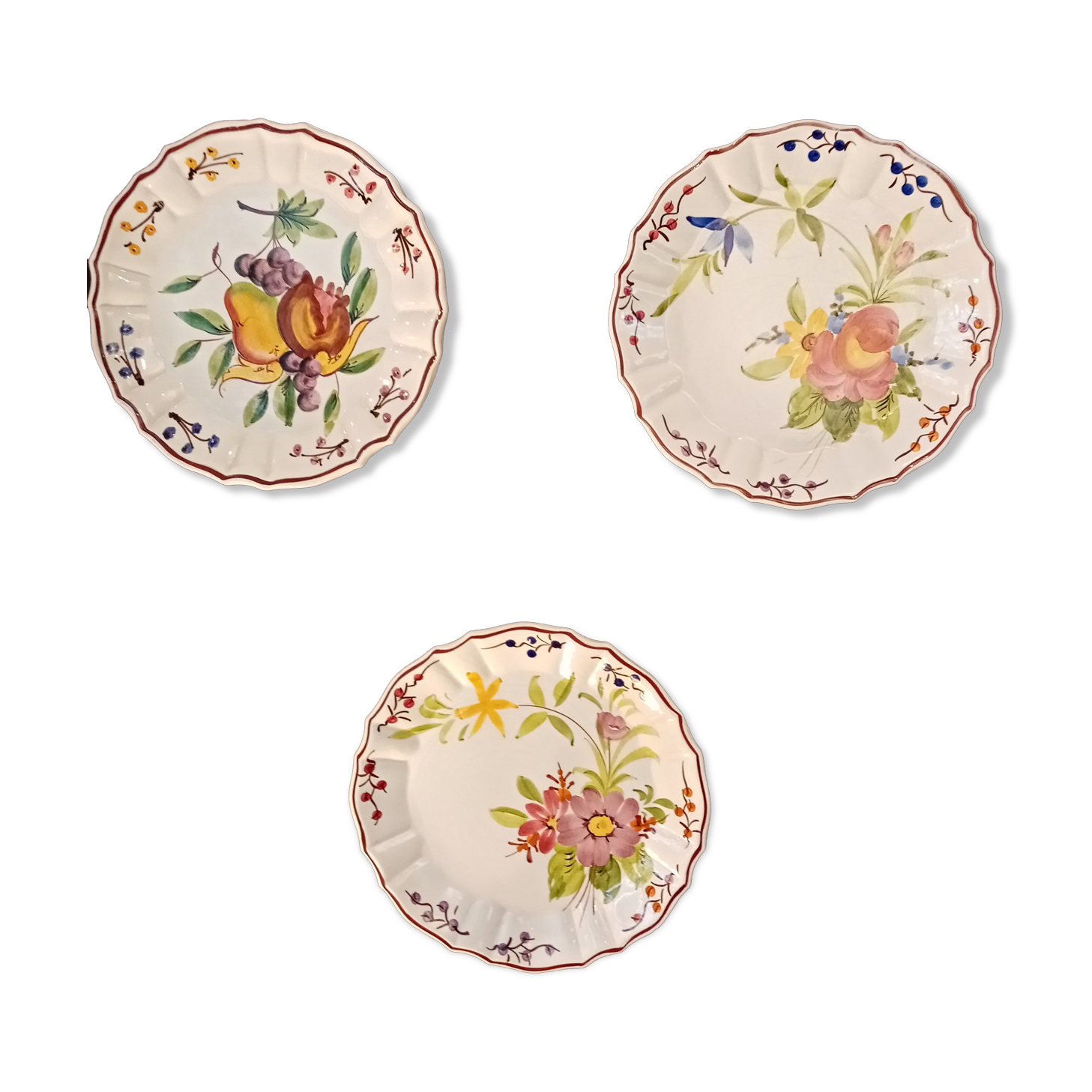 Set of 3 old plates Provencal style floral motifs
