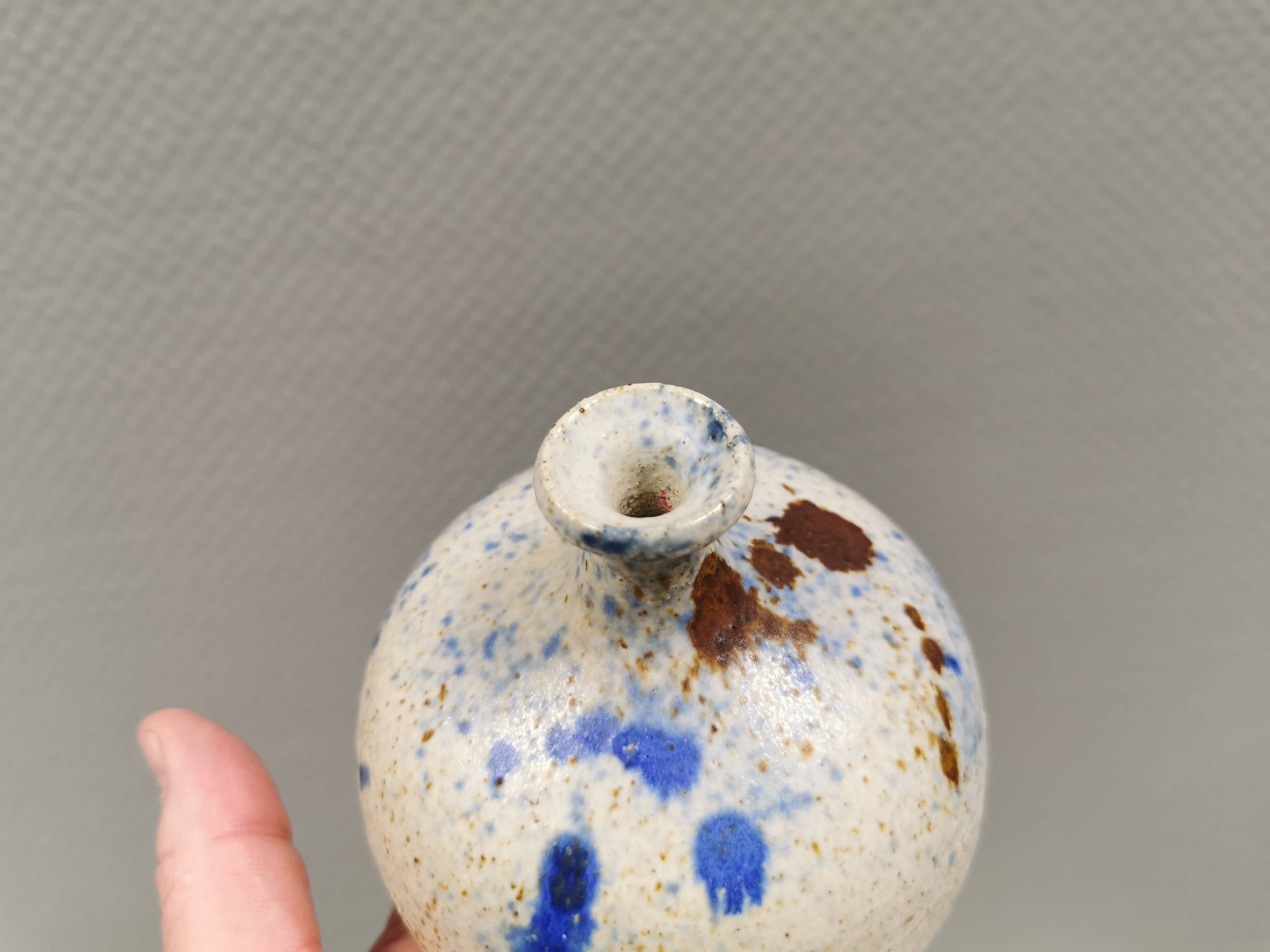 Magnifique vase issu de l'œuvre de Ryagården, 1977, Danemark.