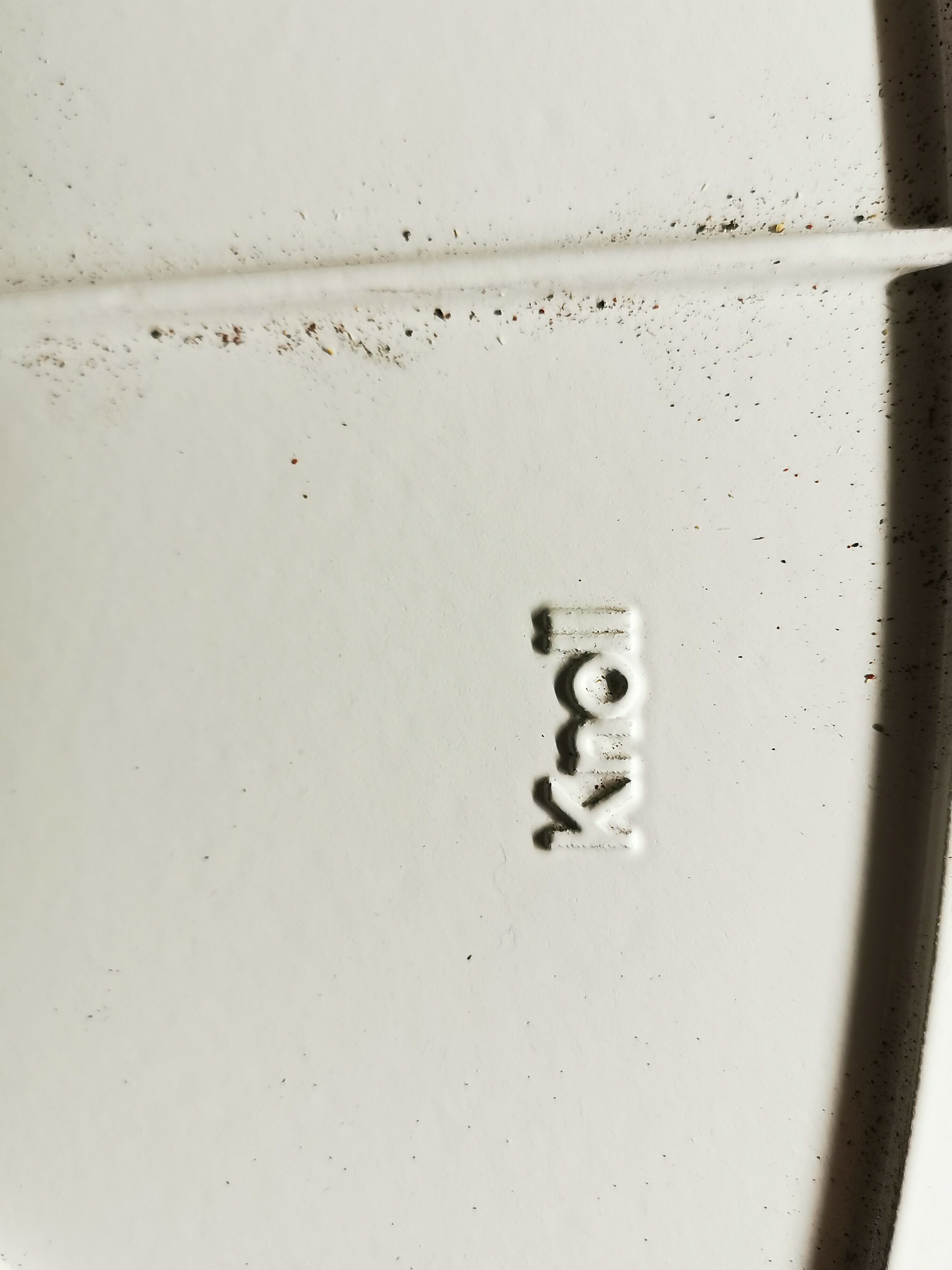 Knoll oval table by Eero Saarinen