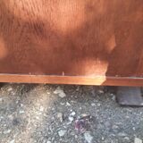 Asymmetrical cabinet