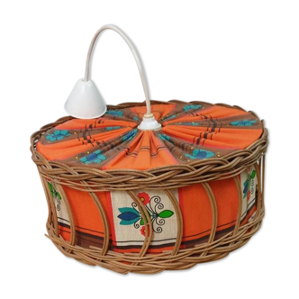 Wicker suspension