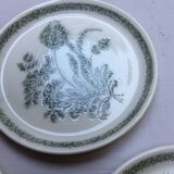 3 dinner plates