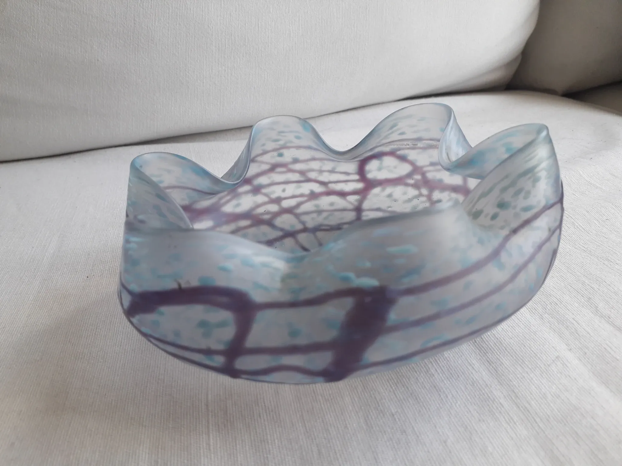 Very original vintage glass catchall.