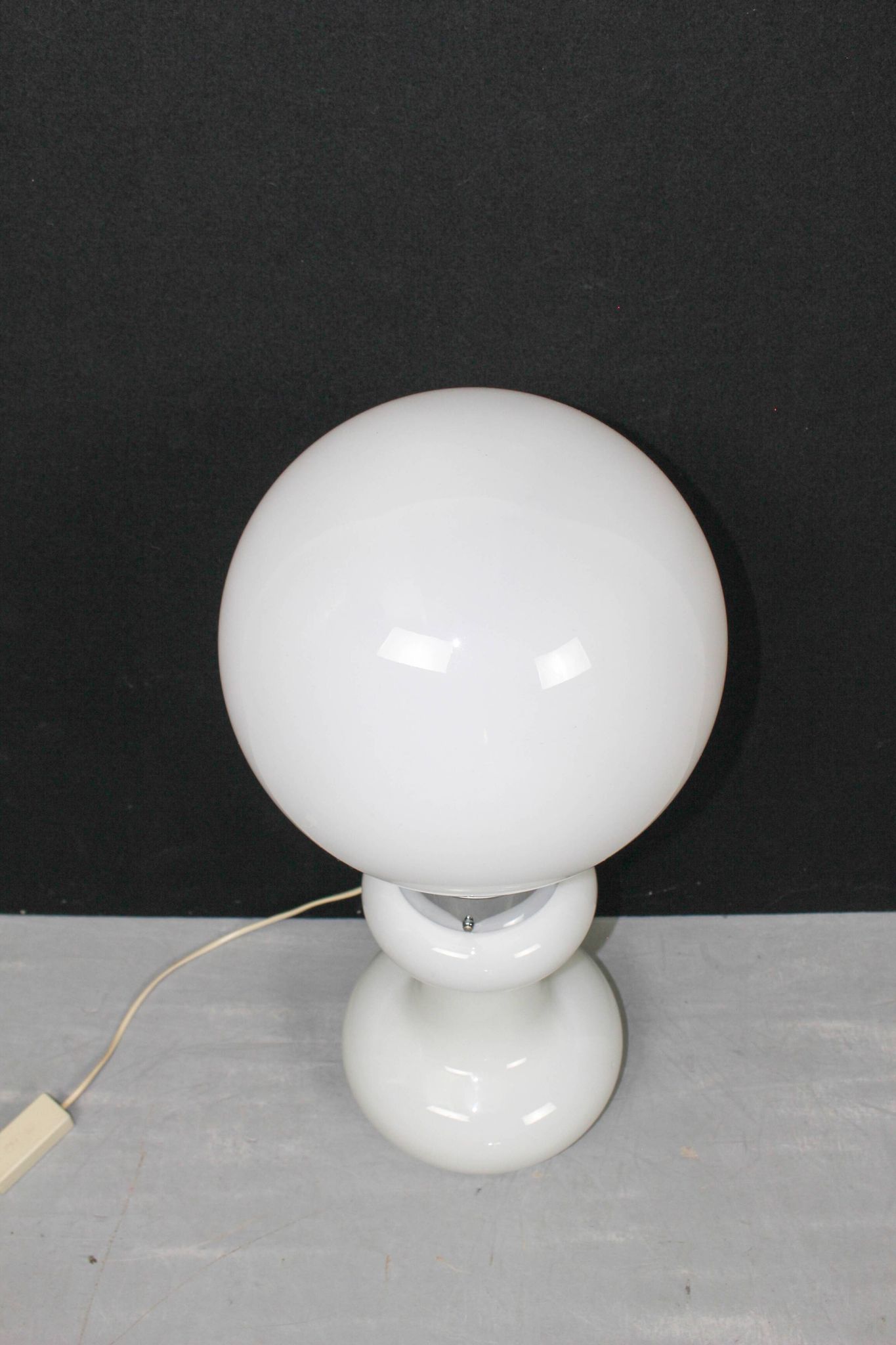Mid Century Floorlamp Carlo Nason " Birillo" for A.V. Mazzega, Italy 1960
