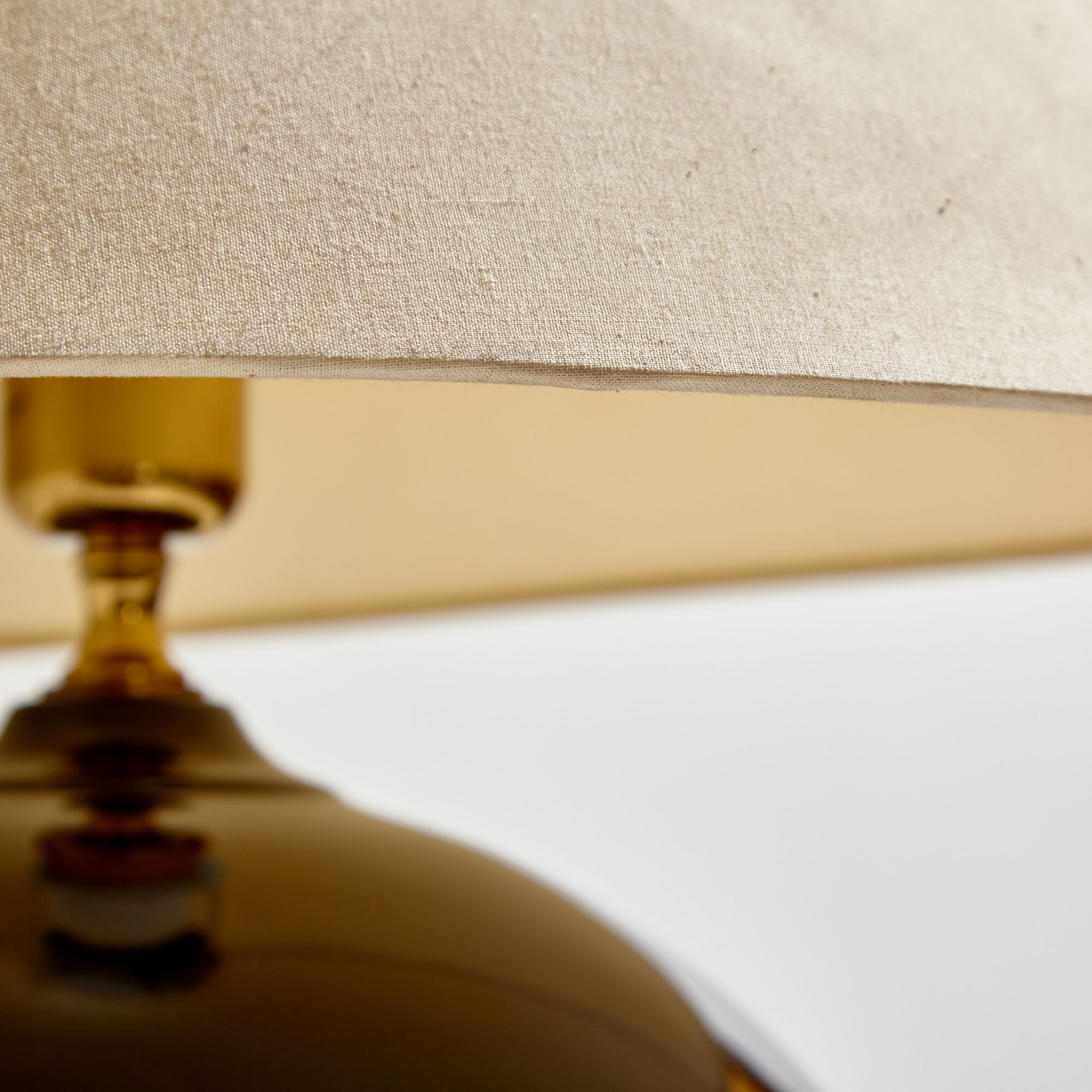 Lampe de table en verre