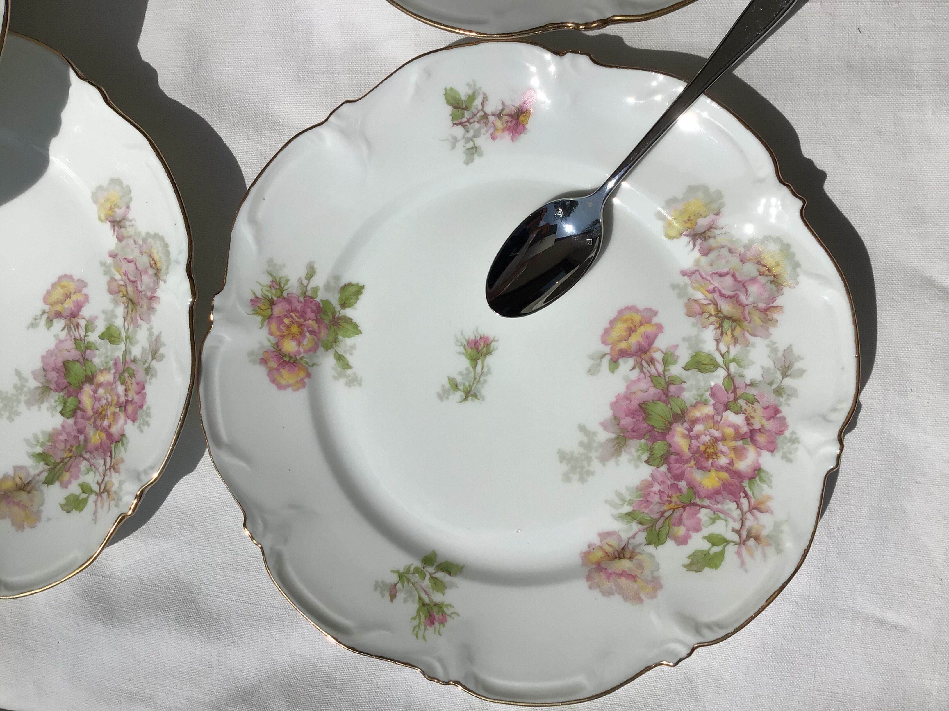 6 plates porcelain dessert J.B.T-Cie Limoges edged gold