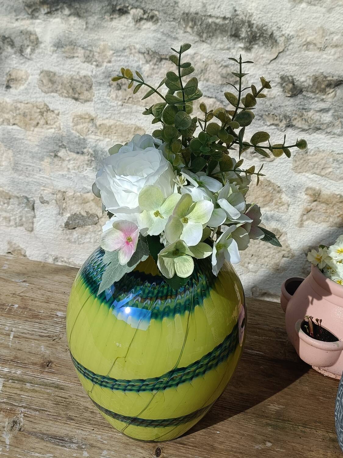 Two-tone blown glass vase, 70s