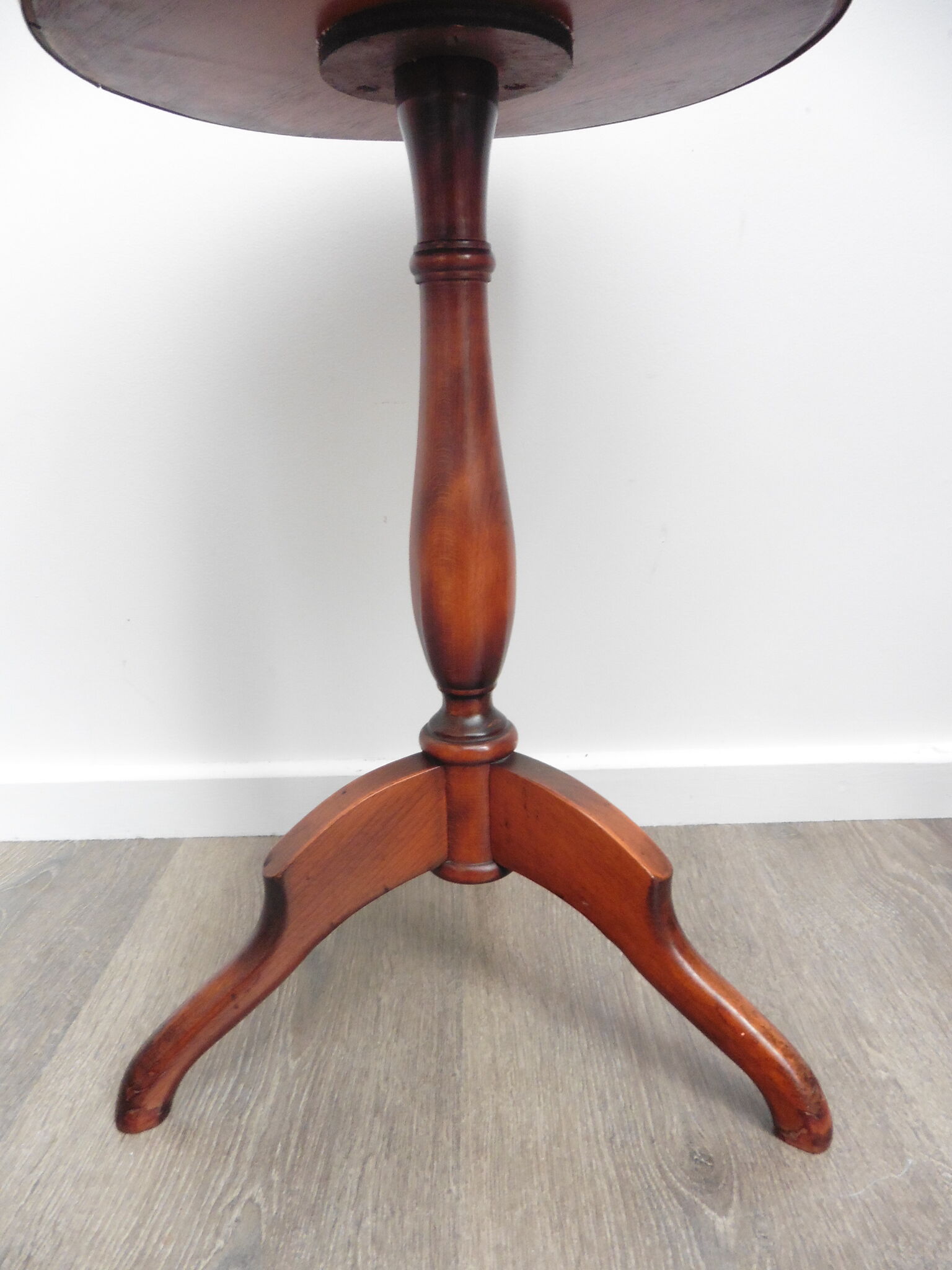 White marble tripod stand