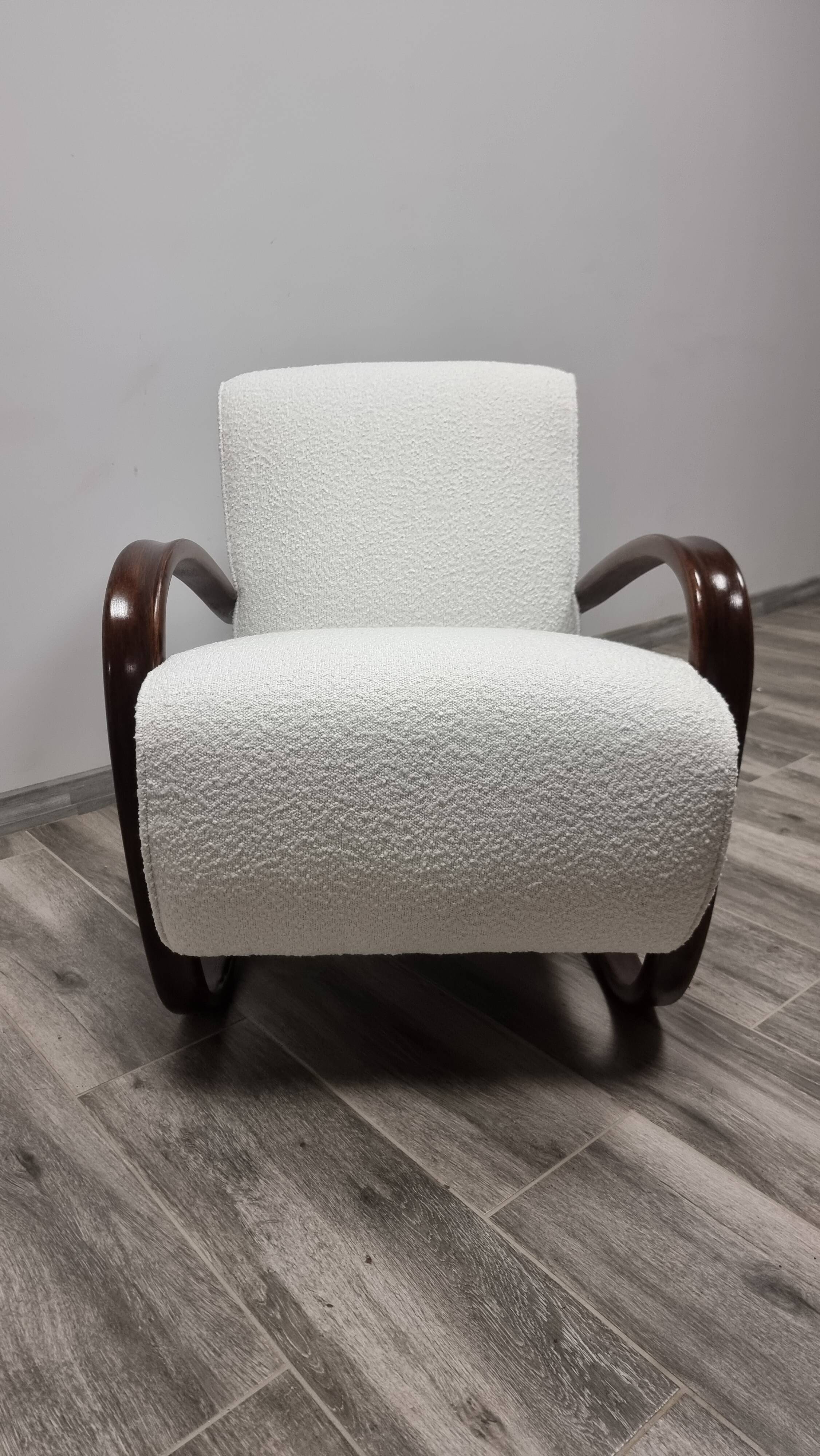 H-269 Armchair by Jindřich Halabala, 1940s