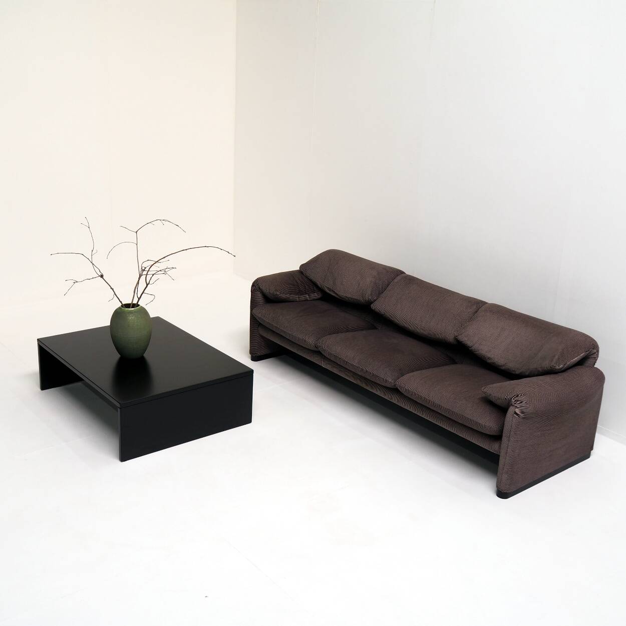 Maralunga 3-Seater Sofa by Vico Magistretti for Cassina