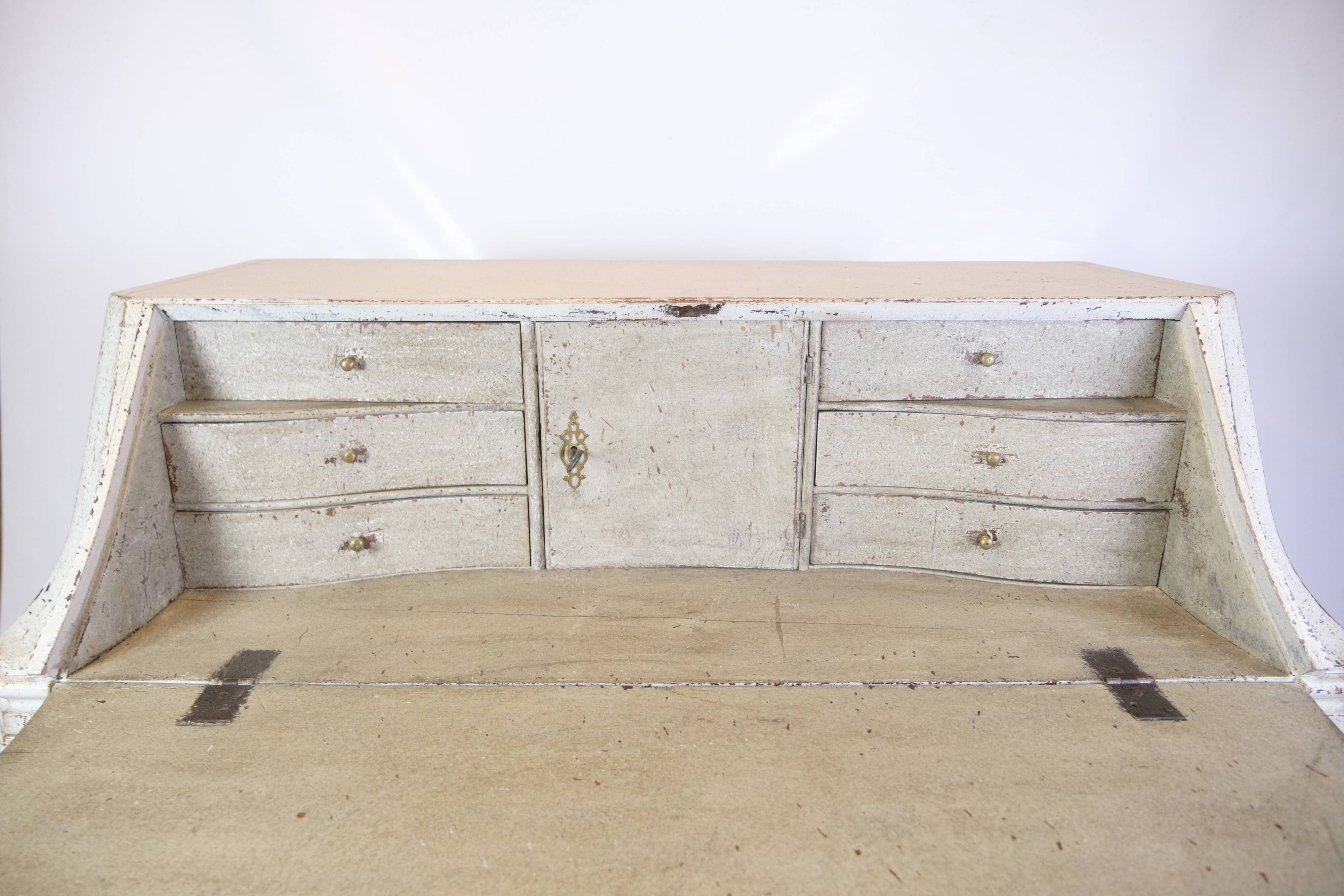 Gustavian Grey Painted Chatol From 1790s
