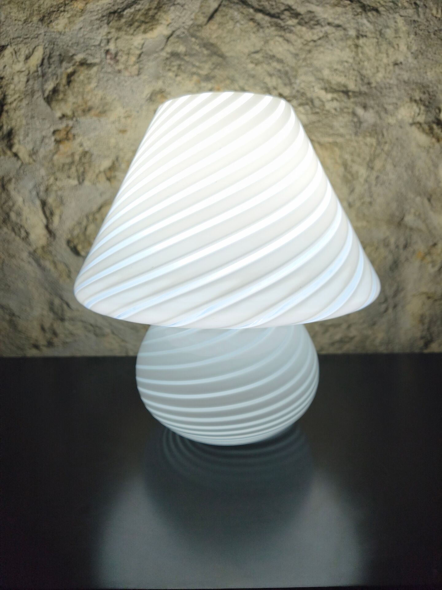 White striped Murano mushroom lamp / swirl – Vintage 1970 – Perfect