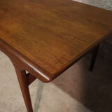 Samcom scandinavian expandable teak table