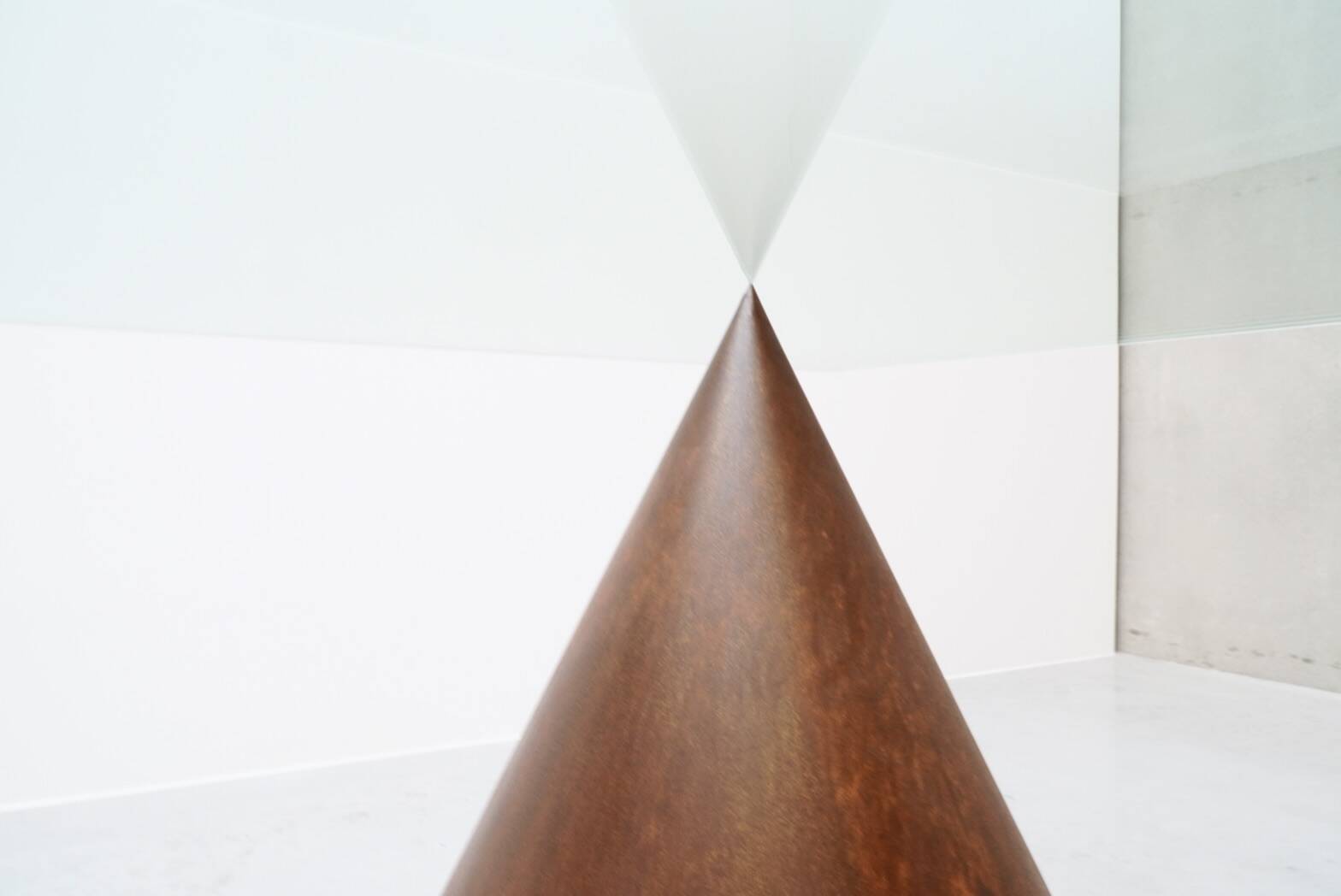 Massimo & Lella Vignelli, Kono Table for Casigliani