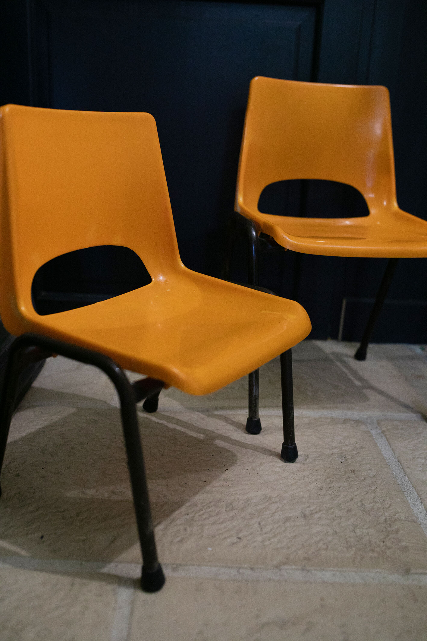 Les chaises d'ecole h. brunswick