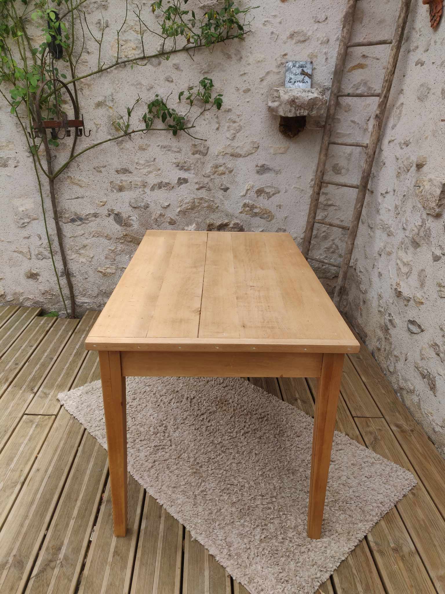 Farmhouse table