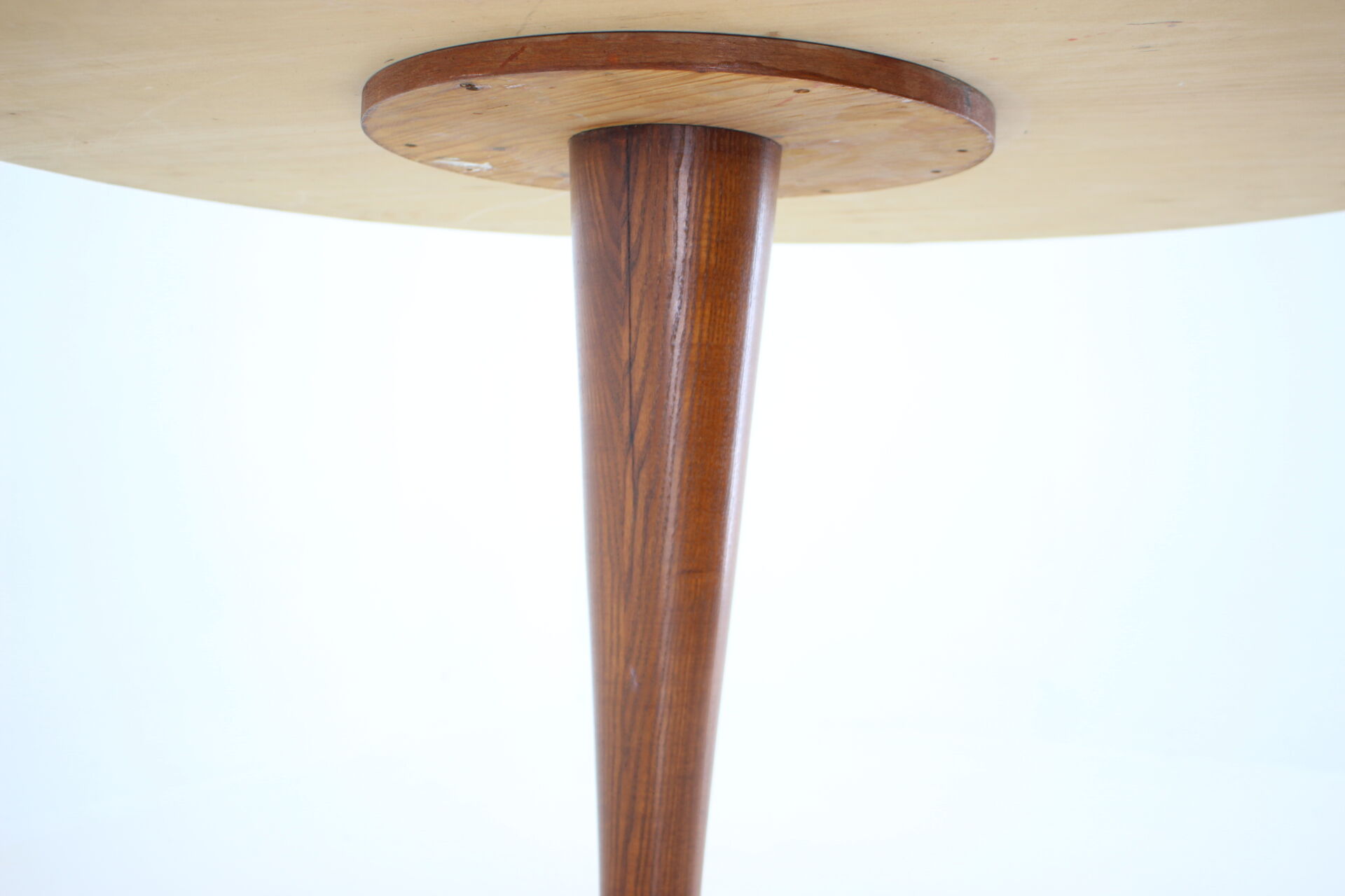 1970s Teak Round Dining Table, Czechoslovakia