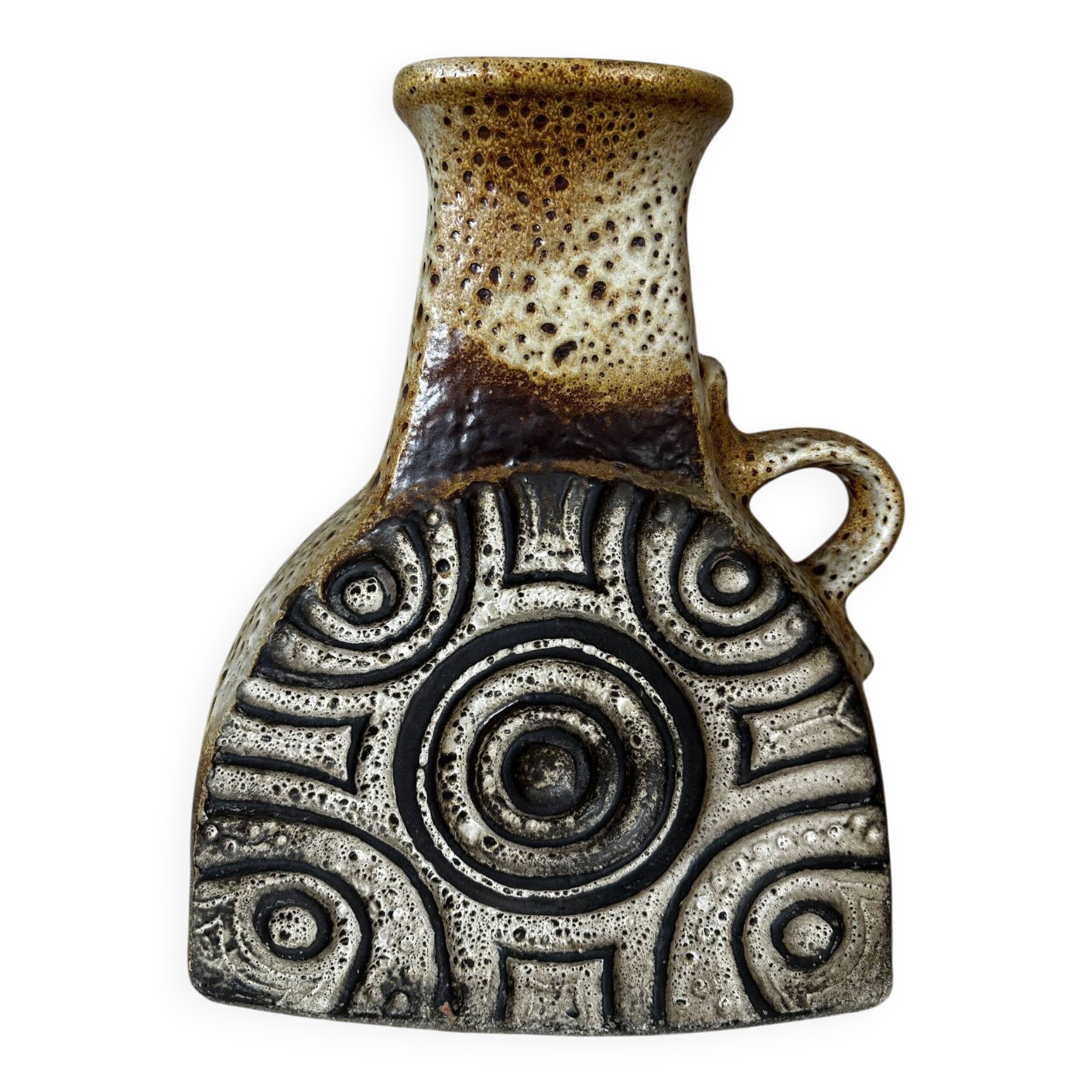 Ceramic jug