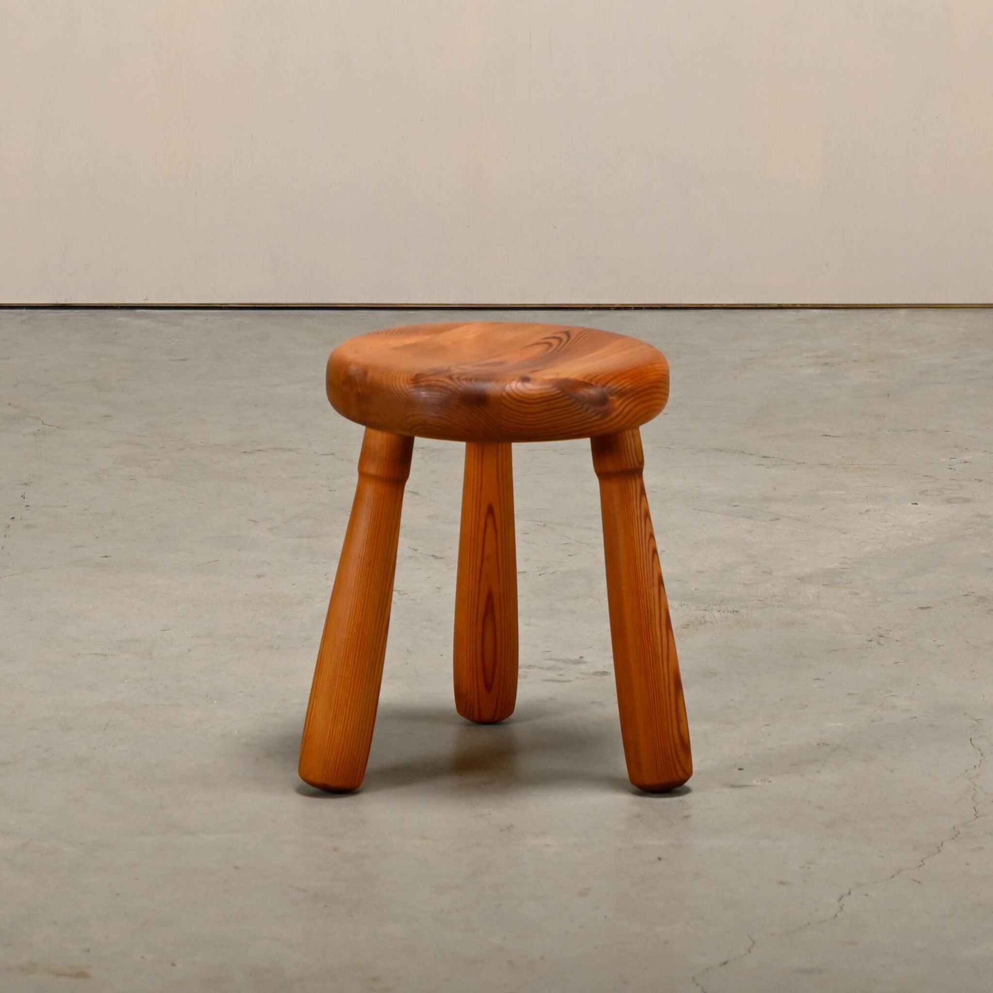 Scandinavian wooden tripod Stool solid pine in style of Ingvar Hildingsson