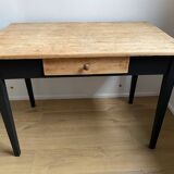 Farm table