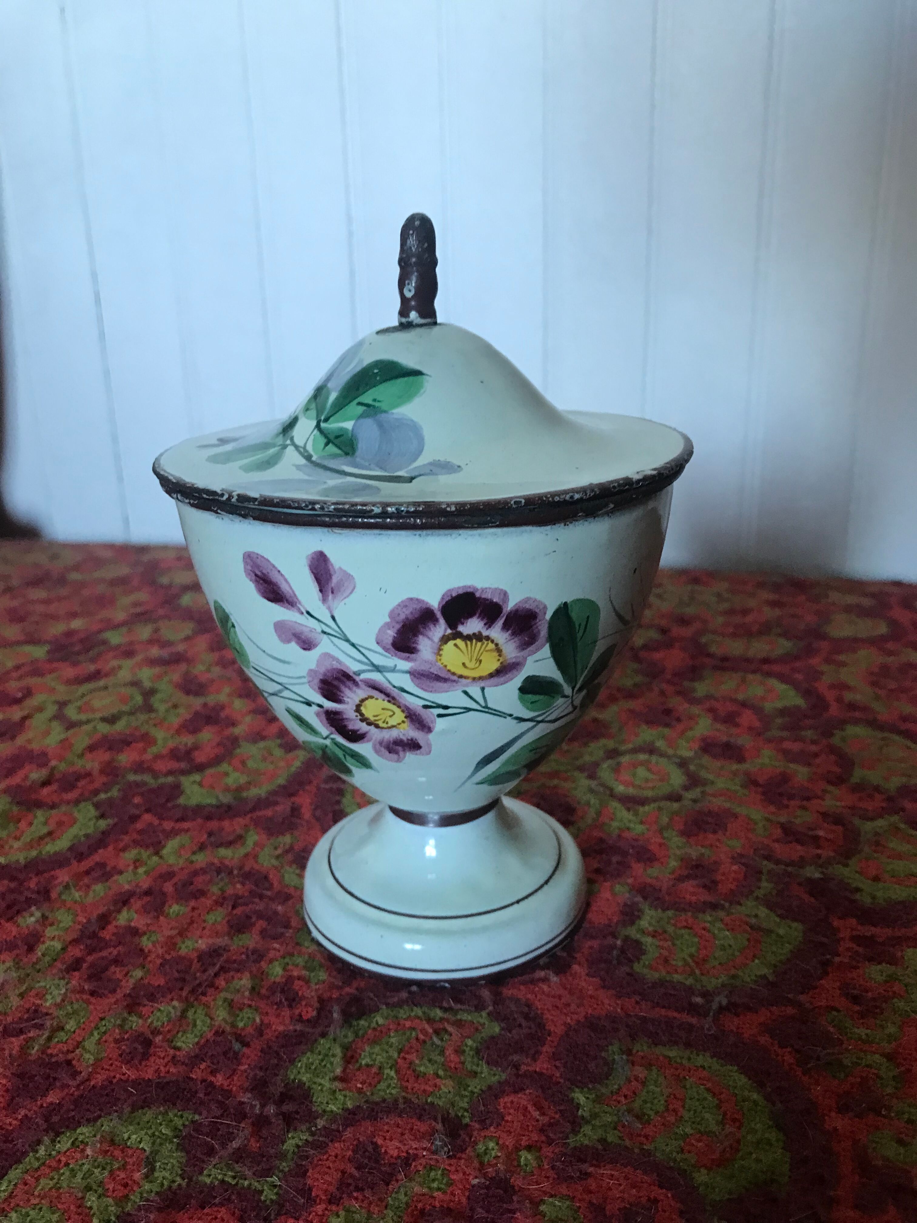 Enamelled sheet metal pot 30/40s