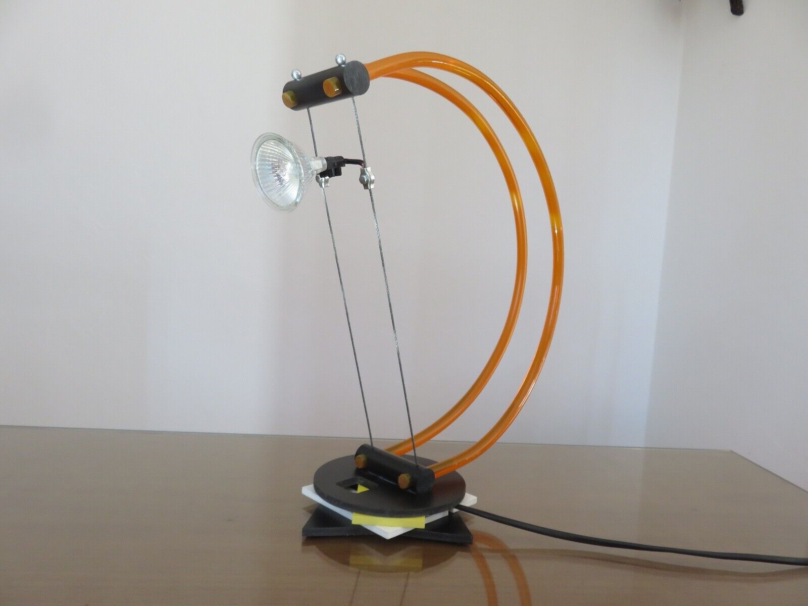 Pair of lamps style Memphis made in Italy 1980