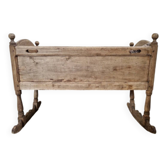 Antique renovated oak cradle