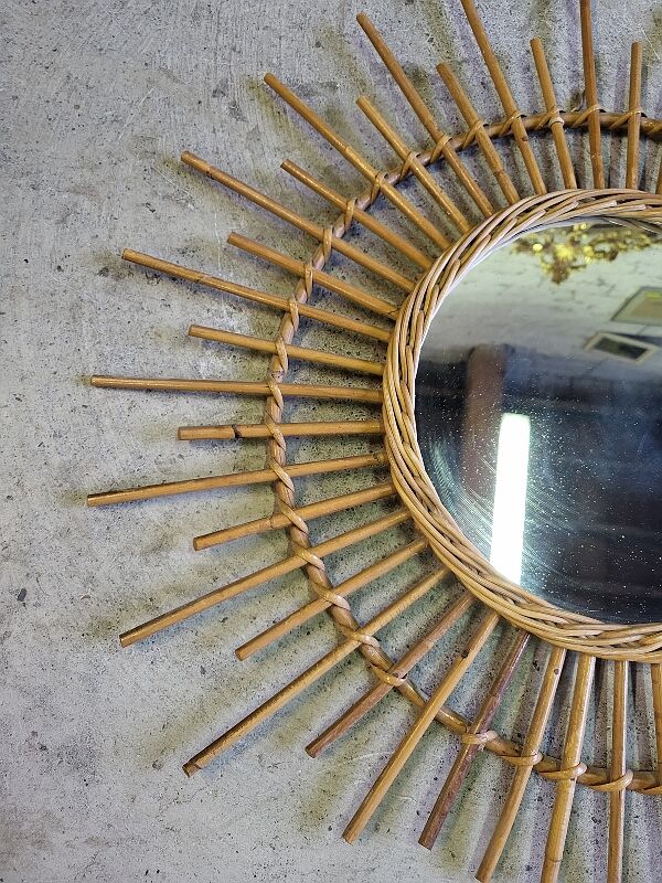 Round rattan mirror 1970