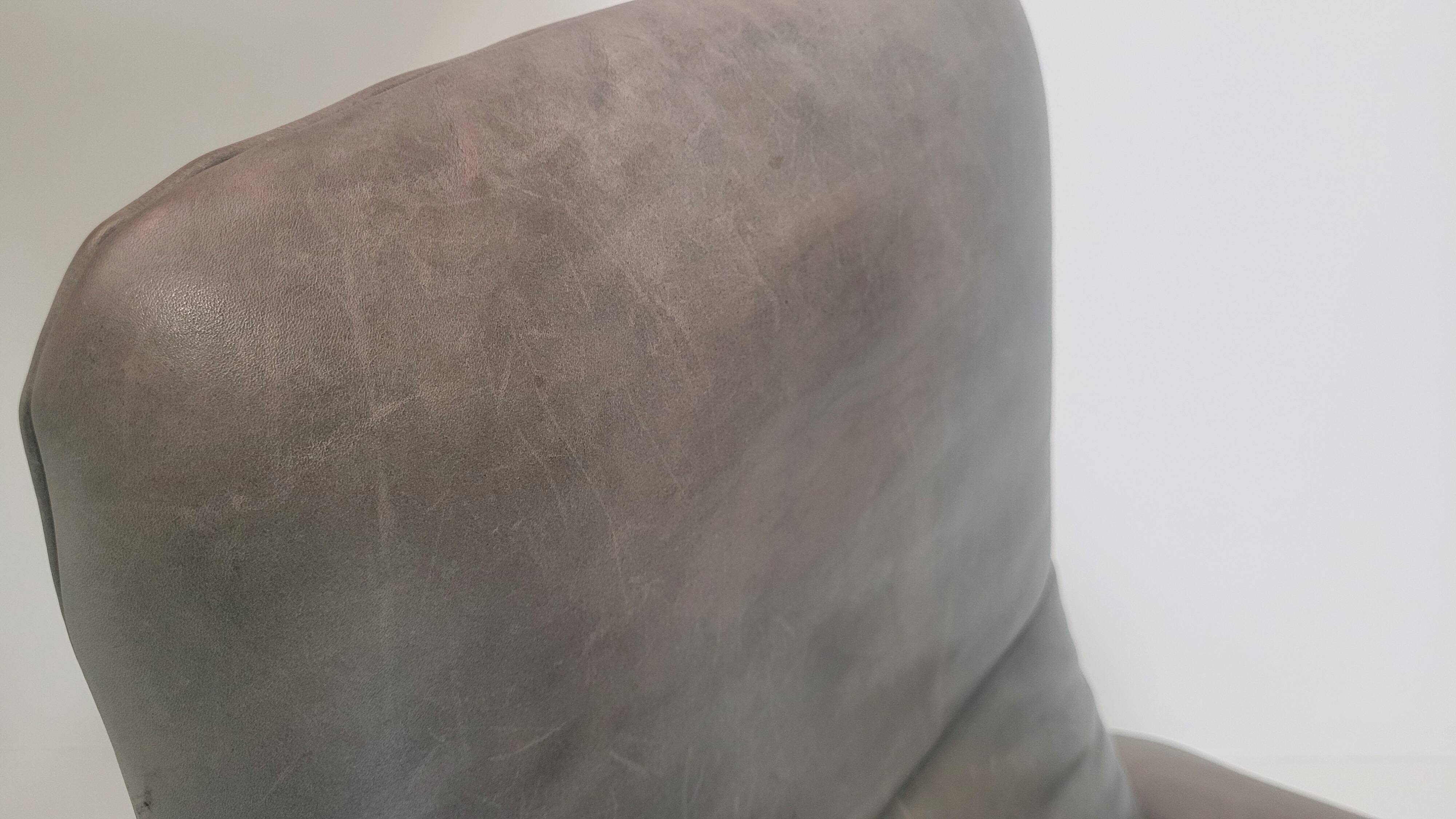 Jori Yoga Recliner – Mono-Move