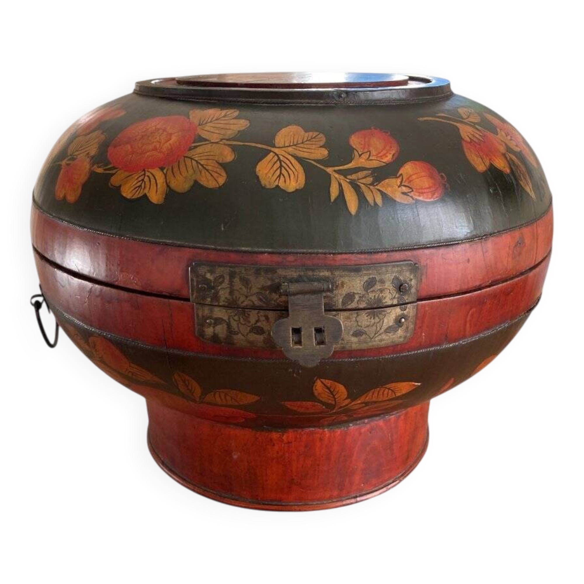 Large Chinese wedding box, polychrome wood, early 20th century.