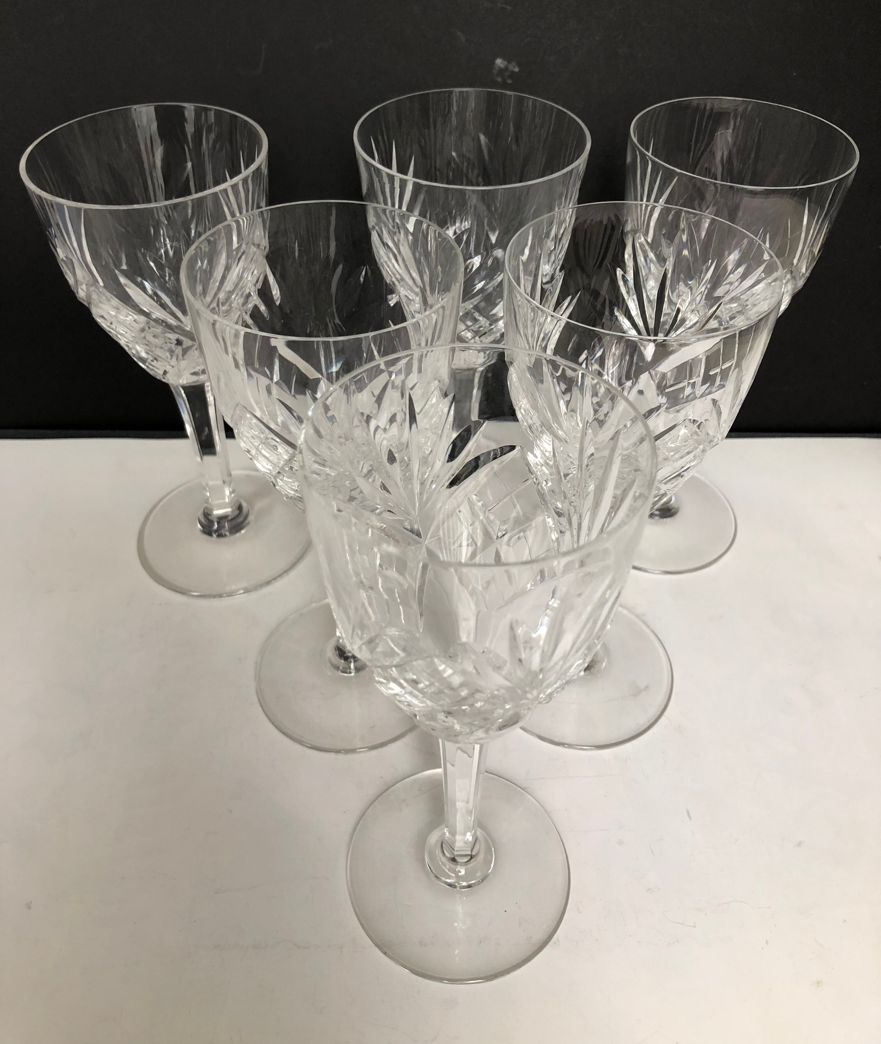 6 verres à eau en cristal taillé de Saint Louis modèle Chantilly