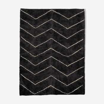 Tapis marocain moderne noir