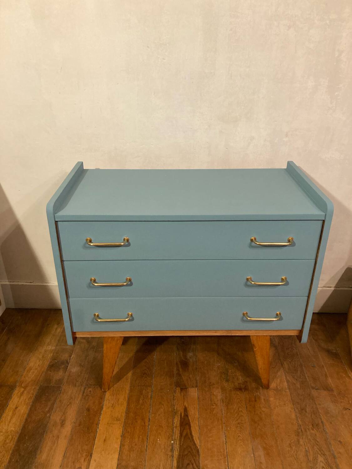 Vintage compass foot chest of drawers