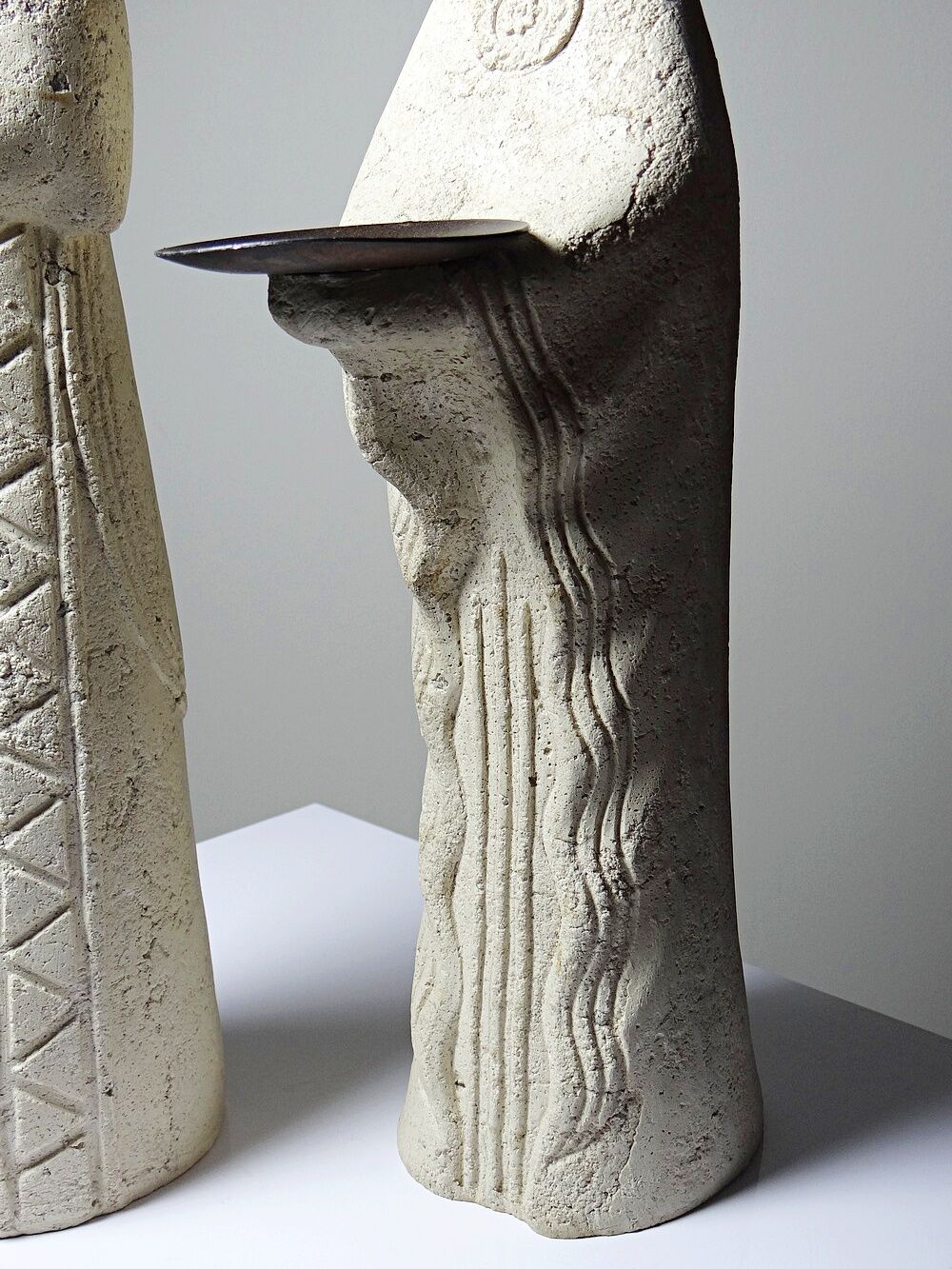 Pair of candlesticks "Akwe Priestesses" contemporary African Holländer style